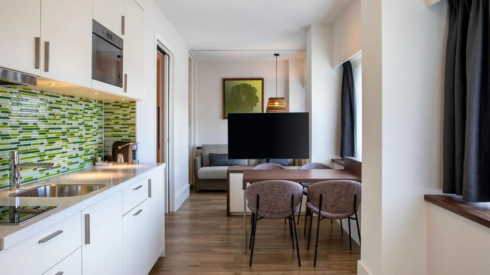 Element Amsterdam Ξενοδοχείο